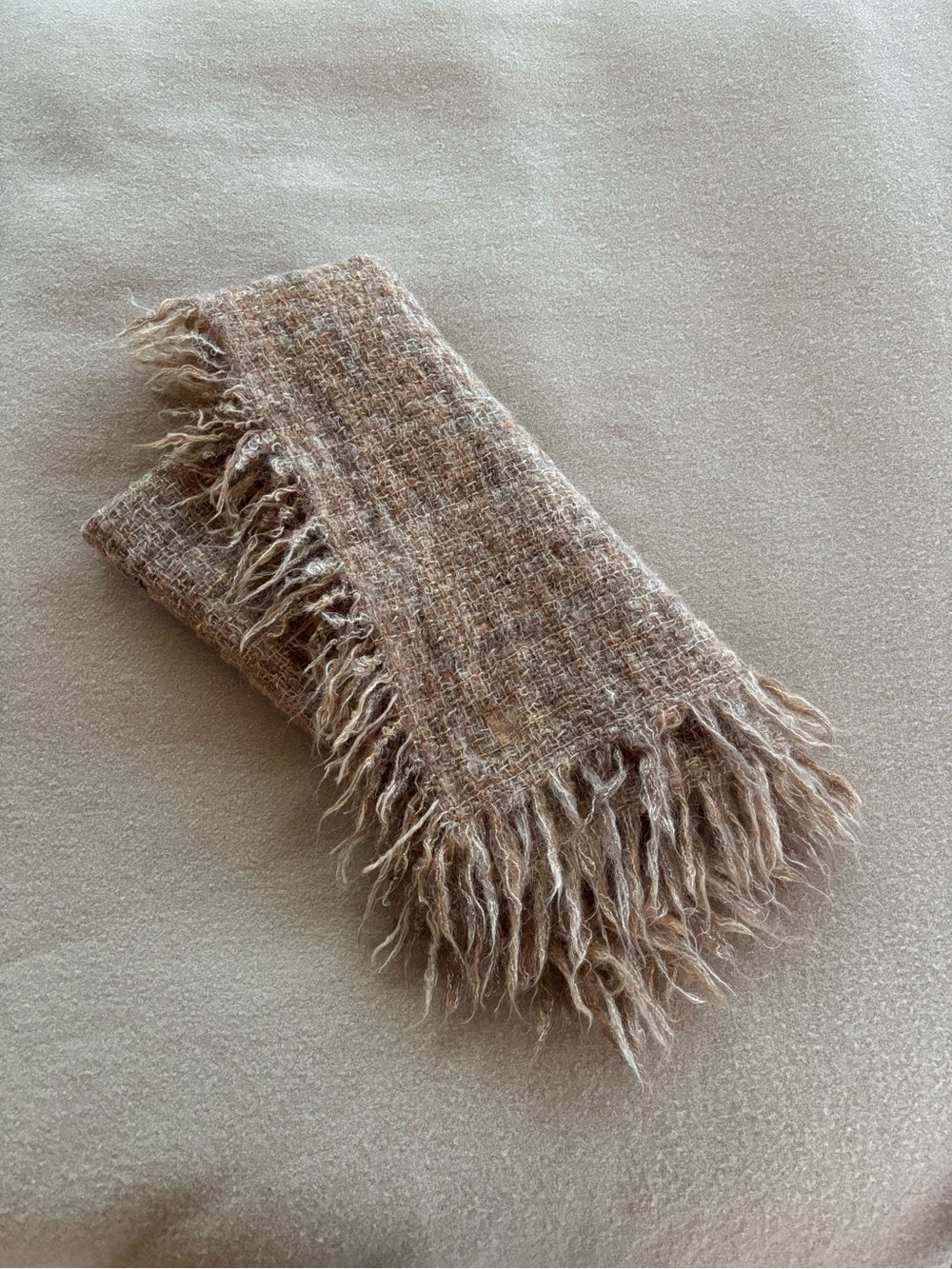 Vintage Handwoven Irish Mohair Throw - Picture 5 of 7